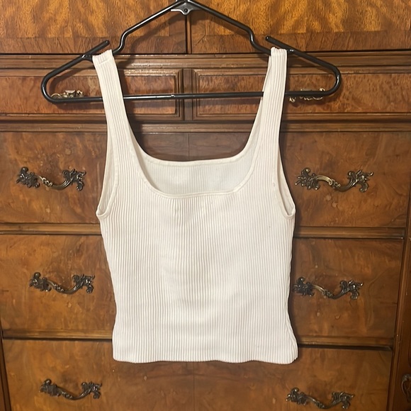 Babaton sculpt tank - Picture 2 of 7